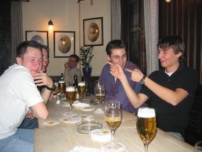 9 Monate danach: Wiedersehen Jahrgang 2003