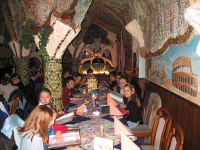 Pizzaessen der Klasse 5a